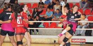 Yıldızlar parkeye indi