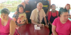 Gürpınar Down Cafe’yi ziyaret etti 