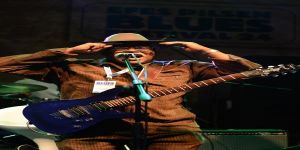 Jimmy Burns; Yetmişüç Yaşında Bir Delikanlı