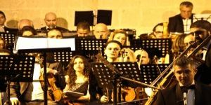 ‘SENFONİK ÖZLEM’