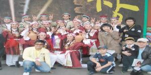 Londra’da doğup büyümek…  ‘Asimile’ olmadan, Kültürünü unutmadan YAŞAMAK!..