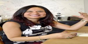 Derya Beyatlı; “Yazmak beni çırılçıplak duruma getiriyor”