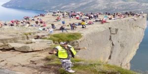 DÜNYANIN TEPESİNE YOLCULUK-9-