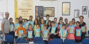 Şiirlerle büyüsün çocuklar