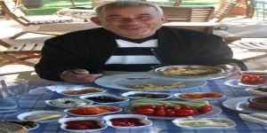 SIĞACIK TESO’TA BİR KÖY KAHVALTISI