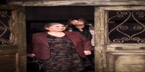 Lefkoşa Belediye Tiyatrosu, Aliye Ummanel ve ‘EV’  “Ev” bir hayattır… Ve oyuncu ile seyirci arasındaki ‘dayatma’!