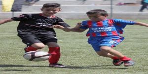 Çocuklar takımlarımıza sahip çıktı