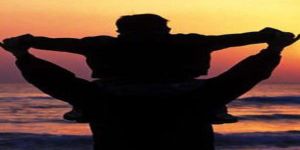 BABALARIN DA GÜNÜ VAR…