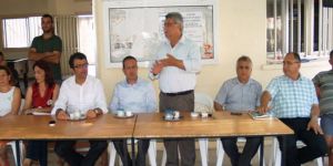 Ne yaptığını bilen 1 parti var!