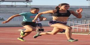 Atletler şampiyonada terledi