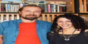 Karadaki Aptallar Gemisi ve Mühür