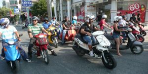 KENDİ BOYUTLARINI AŞMIŞ BİR SEGMENT, “SCOOTER” MOTOSİKLETLER...