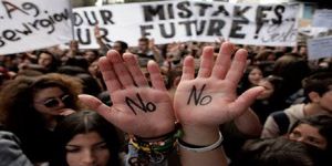 KRİZLER, EURO KRİZİ, VE GÜNEY KIBRIS’TA YAŞANANLAR VE YAŞANACAKLAR ÜZERİNE…