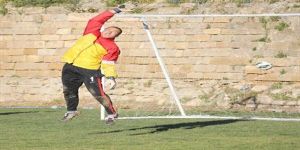 Kazanmadık kupa bırakmayan bir kaleci: Hasan Piro