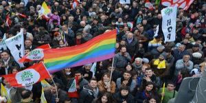 Katı olan buharlaşırken..