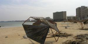 14 AĞUSTOS: AYŞE REZERVASYONUNU UZATIYOR