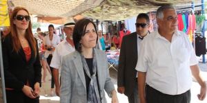 Siber, Mağusa’da Perşeme Pazarı’nı gezdi