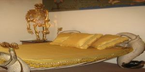 Avizesiz Tavanlar:  Televizyondaki Ev Dekorasyon Programlarındaki Değişim Rüzgarı