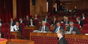 Meclisin gündemi TAK