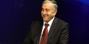 Akıncı, medya ile buluşuyor