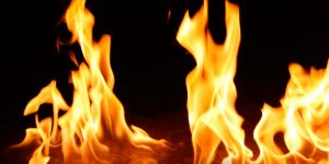 Kaplıca’da bir ambarda yangın 