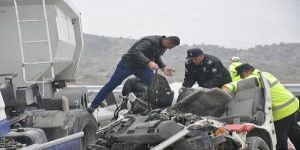 ŞİİRLERLE BÜYÜSÜN ÇOCUKLAR