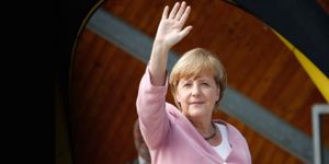 Merkelin uçağını rehin alan şahıs Türk çıktı!