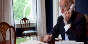 Biden, Akıncıyı aradı