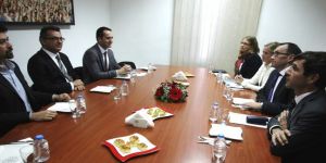 Anastasiadisin masaya dönmesini sağlamalıyız