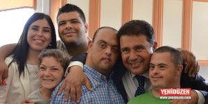 Saner, engelli gençlerle bir araya geldi 