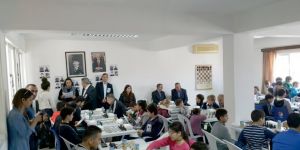 Satrançta derbi Doğan’ın