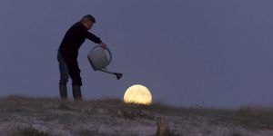 ŞİİRLERLE BÜYÜSÜN ÇOCUKLAR