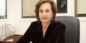 Kıbrıs Cumhuriyeti yurttaşlığı: BEKLETİYORLAR