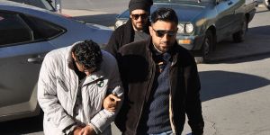 Yolda yürürken tespit edildi...