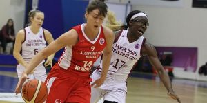 YDÜ namağlup bitirdi: 93-46