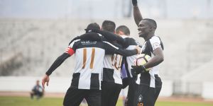 John atıyor, Kartal uçuyor: 7-1