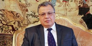 Rusya'nın Ankara Büyükelçisi Andrey Karlov silahlı saldırıda hayatını kaybetti