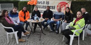 Meclis önünde oturma eylemi