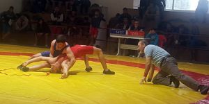 Gençlerde zirve DAÜ’nün