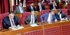 HÜKÜMET'TE ÇATLAK! KOMİTEDE KRİZ