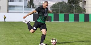 Ahmet Zaifoğlu yol ayrımında