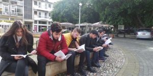 Sarayönü’nde kitap okudular