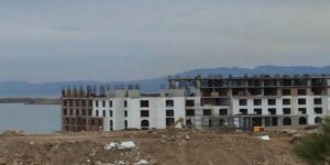 Girne Belediyesi bu binayı mühürlemek için neyi bekliyor?