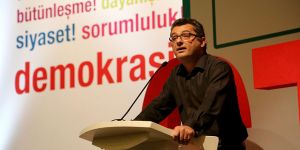 Erhürman: “Partide bölünme yok, karar MYK’da alındı”