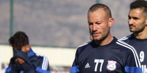 Seyhan’dan ayrılık kararı