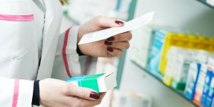 Eczacılar "zamdan sorumlu değiliz" dedi