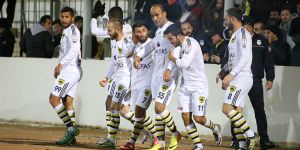 Yeniler golle başladı