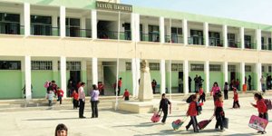 Şiirlerle büyüsün çocuklar