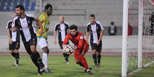 Yenicami kaleyi kapattı