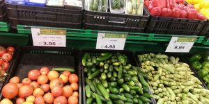 Sebze-meyvede  Güney çok pahalı